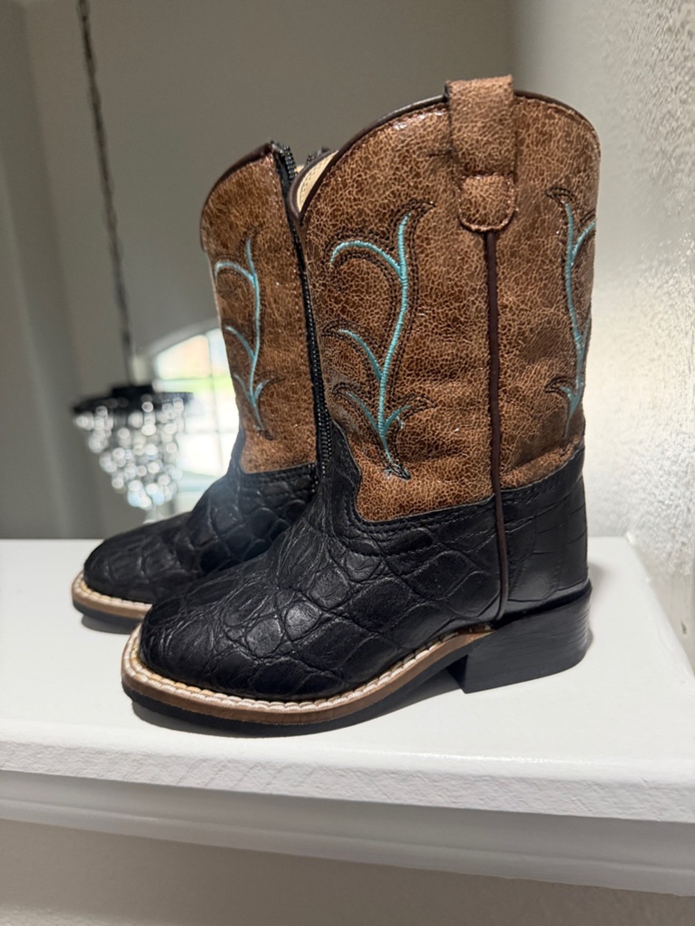 Old West Brown and Black Cowboy Boots with Turquoise Stitching